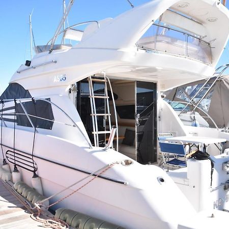 Luxury Yacht Kamikara Hotel Сан Мигел де Абона Екстериор снимка